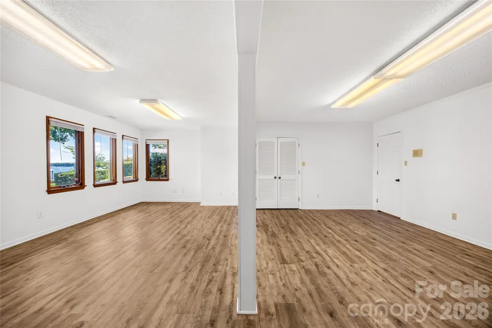 3960 Burton Lane Denver, NC 28037