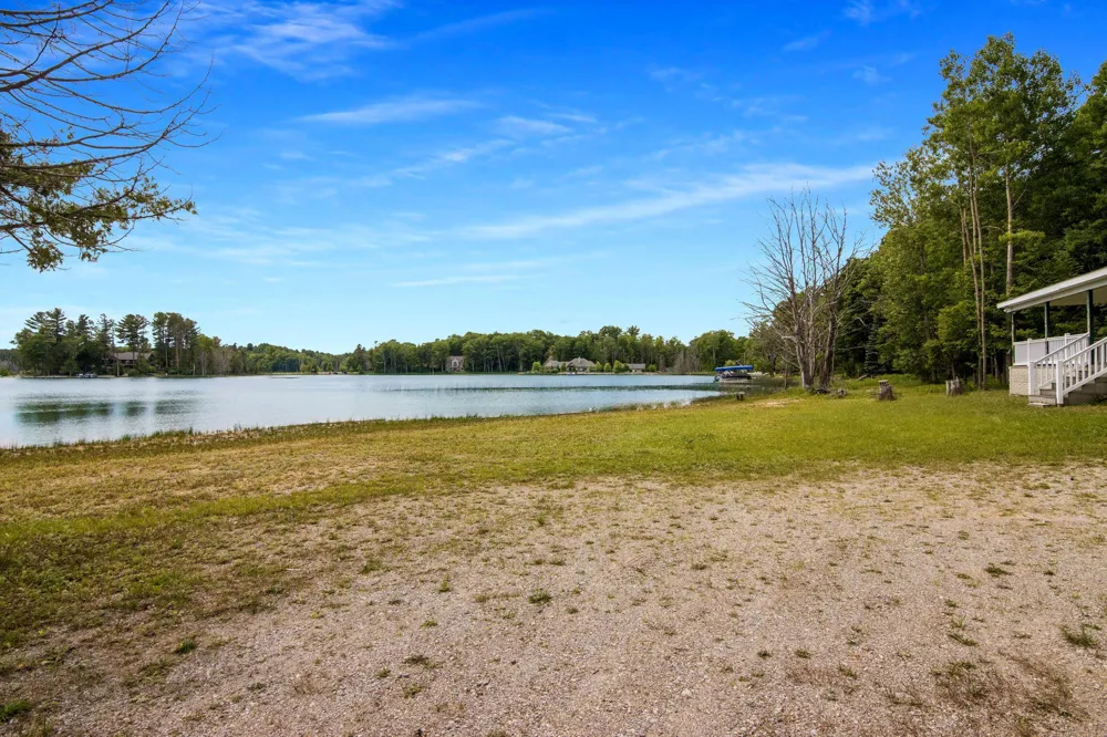 16043 Wagner Road Almira Township, MI 49630