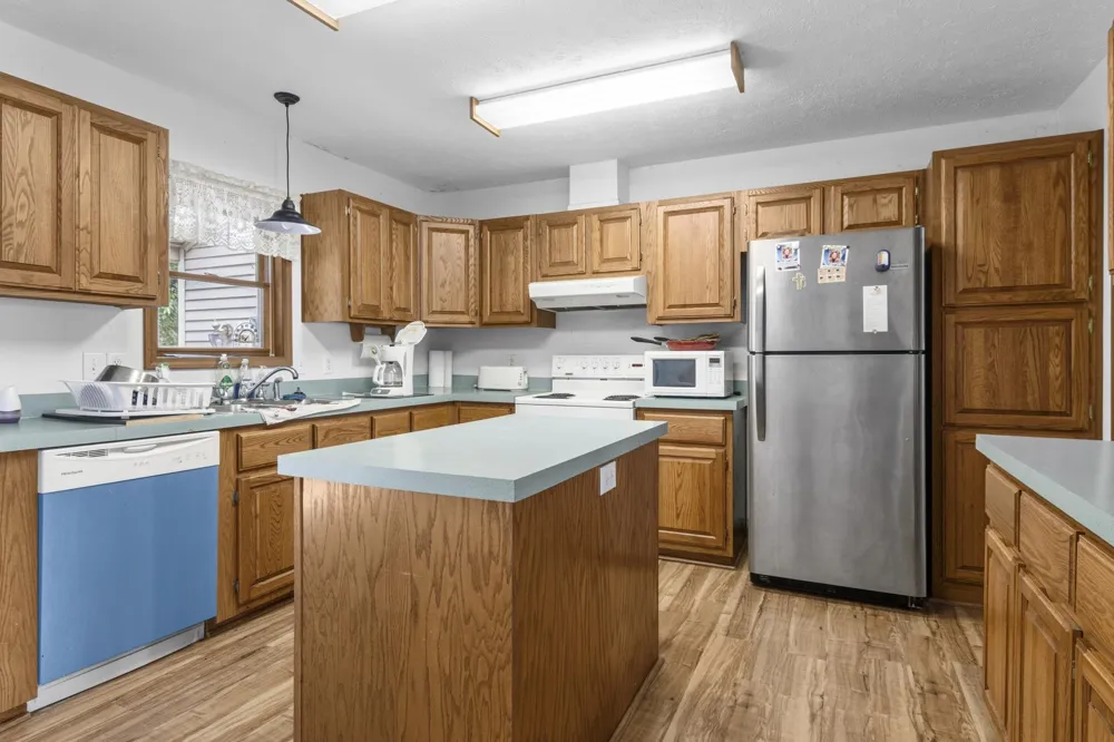 16043 Wagner Road Almira Township, MI 49630
