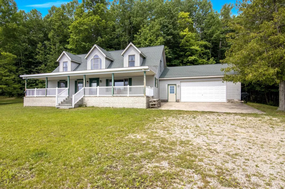 16043 Wagner Road Almira Township, MI 49630