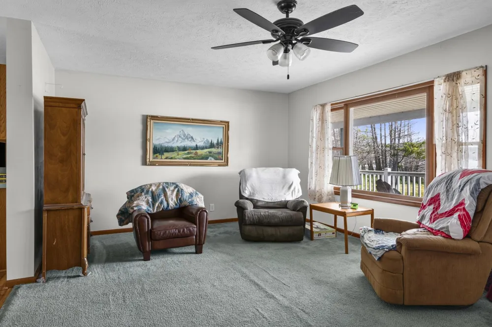 16043 Wagner Road Almira Township, MI 49630
