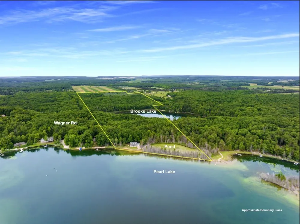 16043 Wagner Road Almira Township, MI 49630
