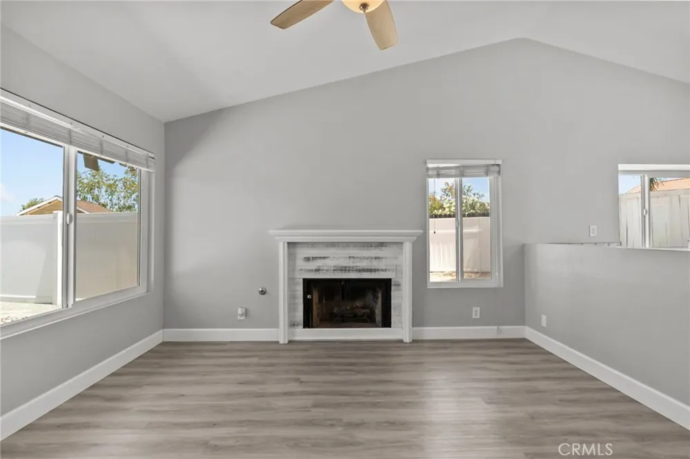 29620 Calle Edmundo Menifee, CA 92586