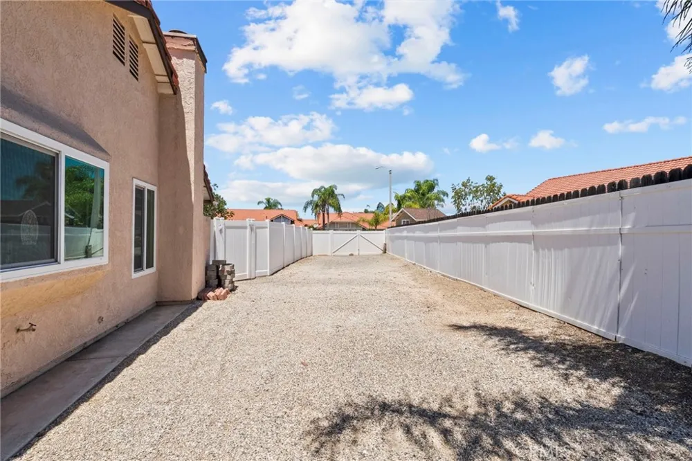 29620 Calle Edmundo Menifee, CA 92586