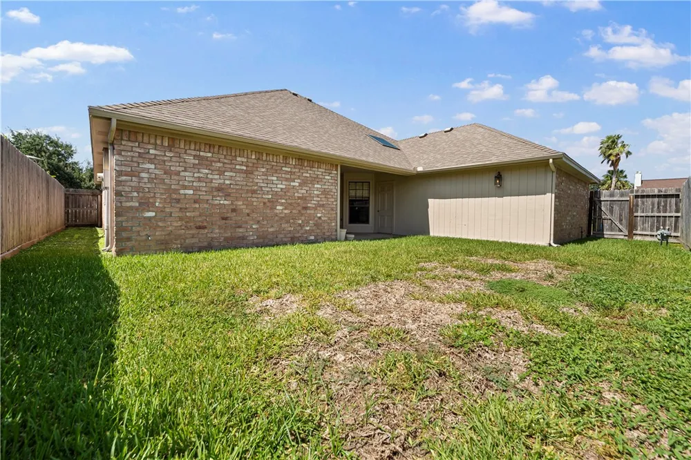 5321 Pheasant Circle Corpus Christi, TX 78413