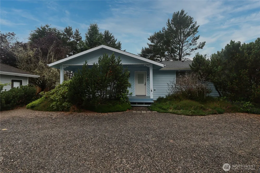 243 Octopus Avenue NE Ocean Shores, WA 98569