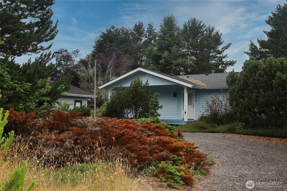 243 Octopus Avenue NE Ocean Shores, WA 98569