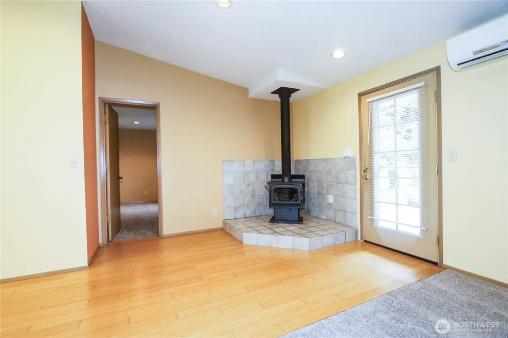 243 Octopus Avenue NE Ocean Shores, WA 98569