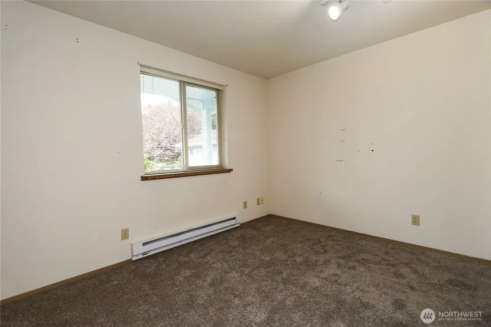 243 Octopus Avenue NE Ocean Shores, WA 98569