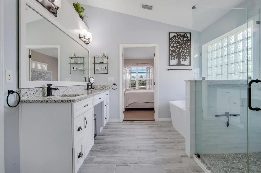 159 RED MAPLE BURL CIRCLE Debary, FL 32713