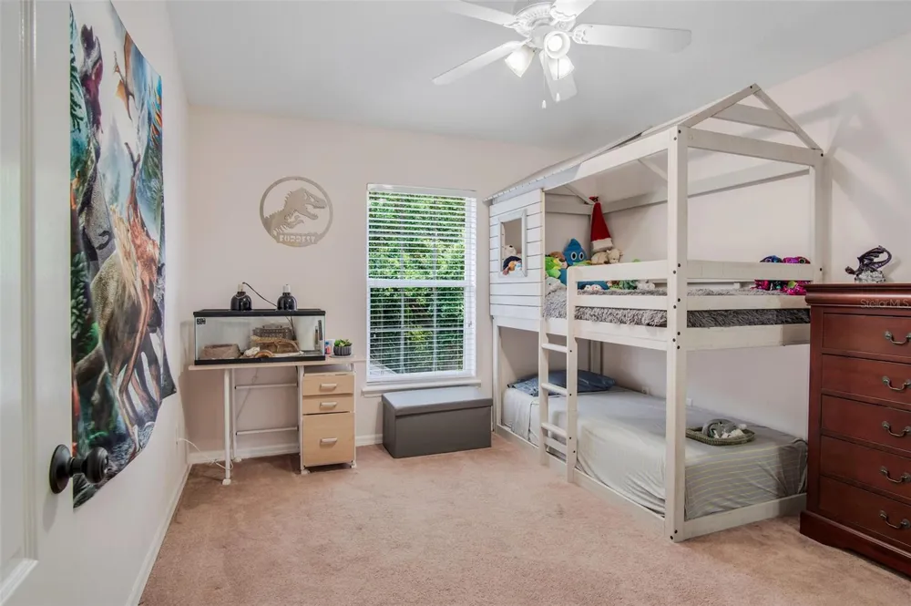 159 RED MAPLE BURL CIRCLE Debary, FL 32713