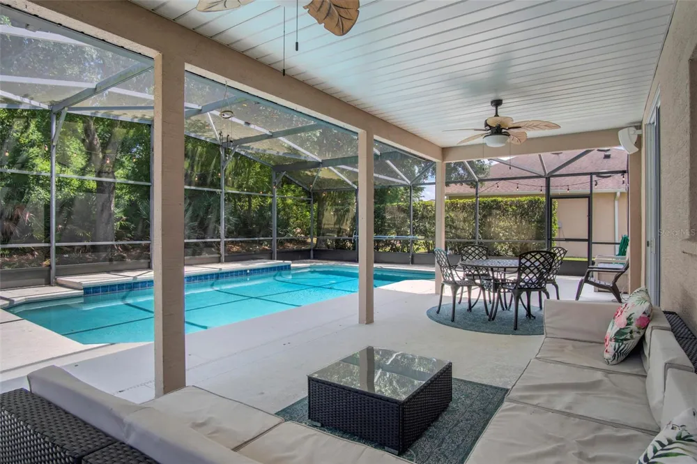 159 RED MAPLE BURL CIRCLE Debary, FL 32713