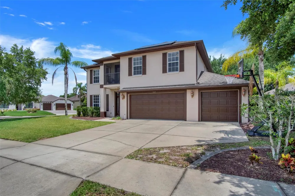 159 RED MAPLE BURL CIRCLE Debary, FL 32713