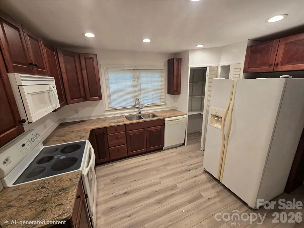 1108 2nd Street SE Conover, NC 28613