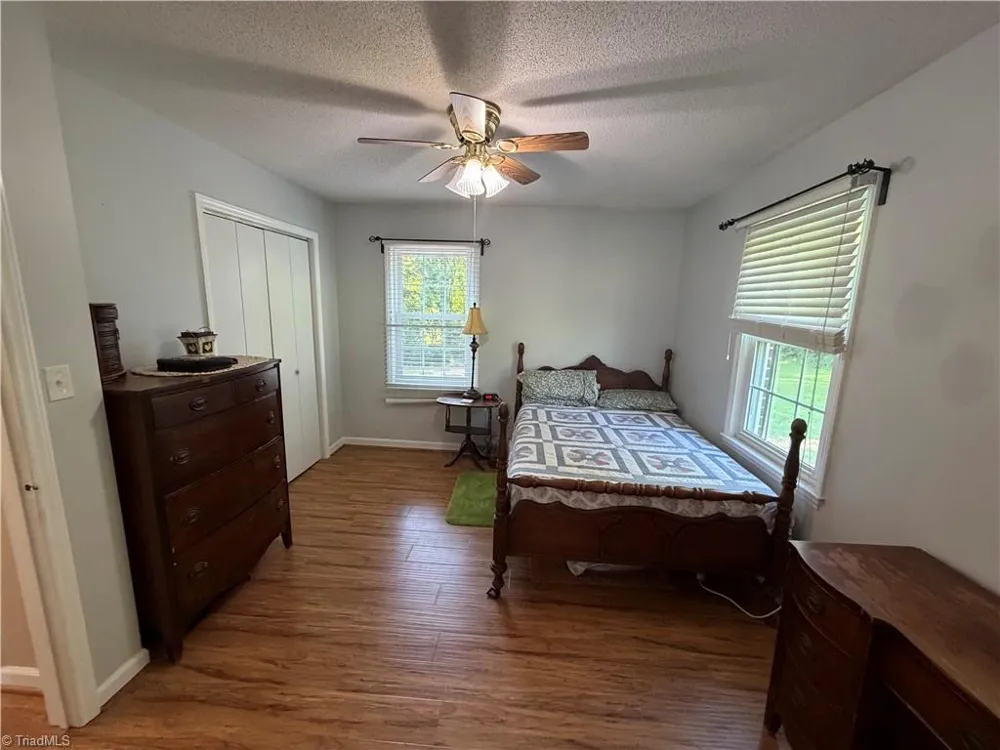 4470 Nc 268 Ararat, NC 27007