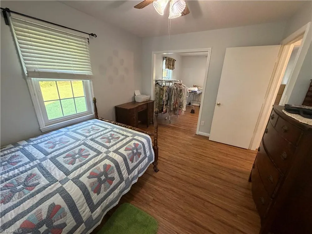 4470 Nc 268 Ararat, NC 27007