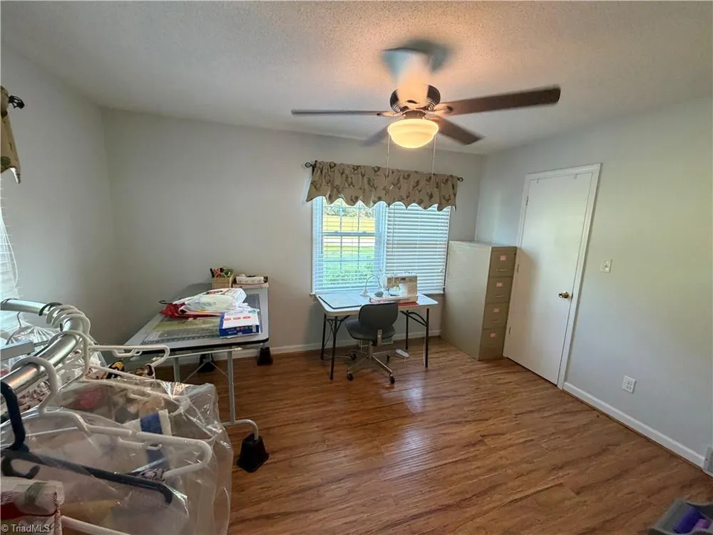 4470 Nc 268 Ararat, NC 27007