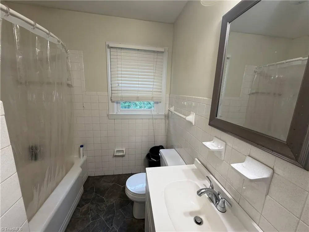 4470 Nc 268 Ararat, NC 27007