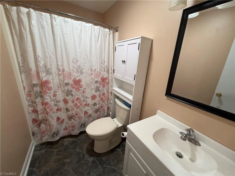 4470 Nc 268 Ararat, NC 27007
