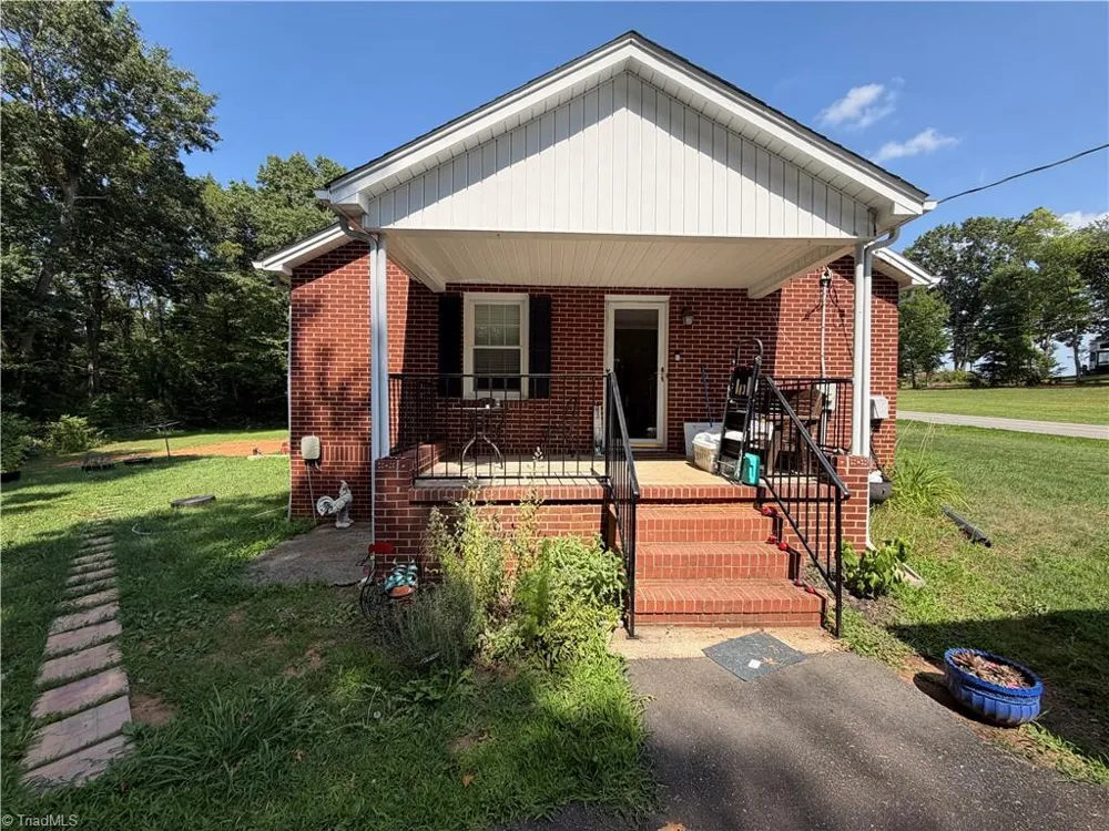 4470 Nc 268 Ararat, NC 27007
