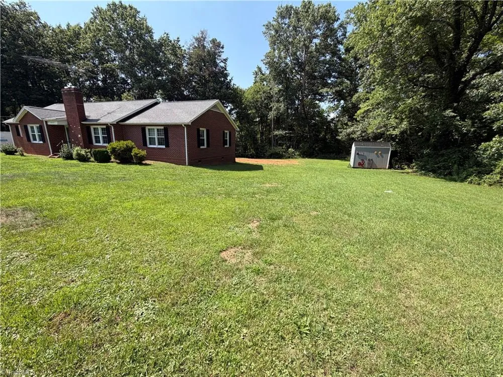 4470 Nc 268 Ararat, NC 27007