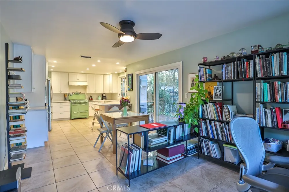 666 W 9th Street Claremont, CA 91711