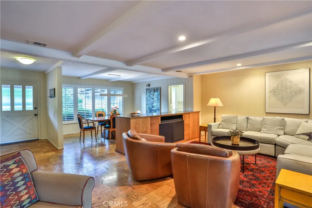 666 W 9th Street Claremont, CA 91711