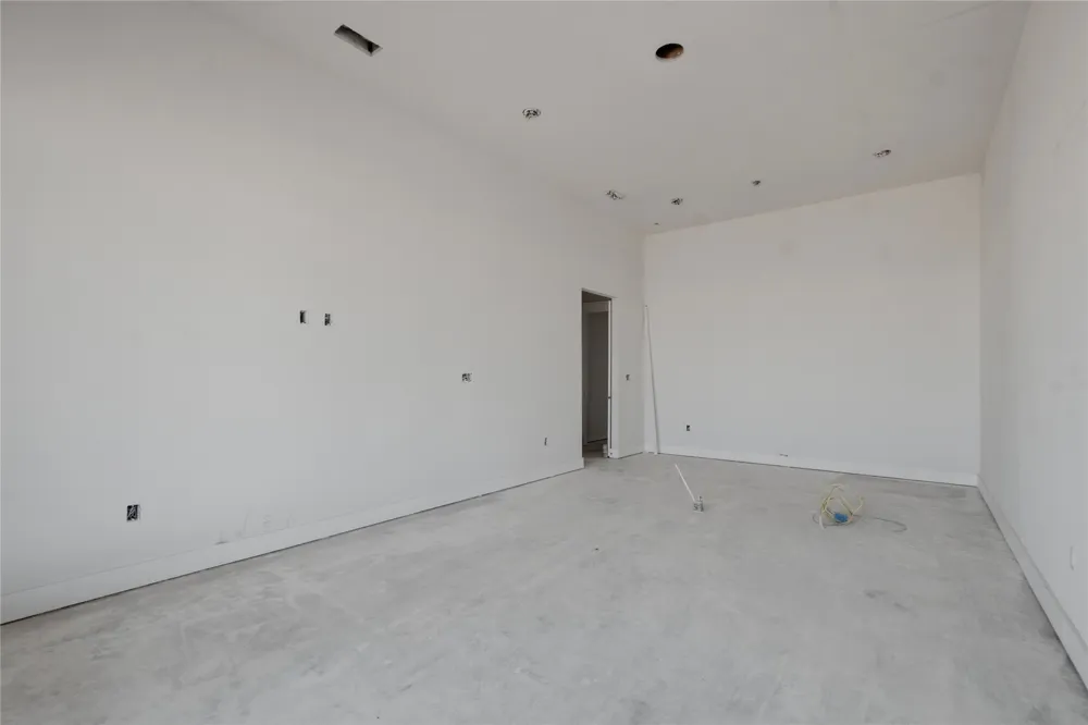 4911 North County Road 1151 Midland, TX 79705