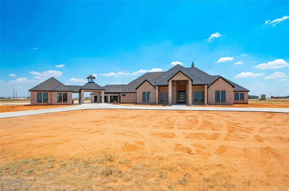 4911 North County Road 1151 Midland, TX 79705