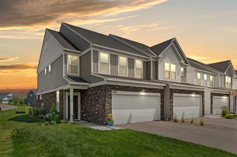 6324 Larkspur Lane