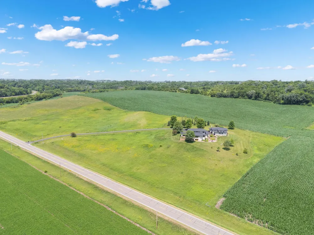 15157 County 11 Boulevard Pine Island, MN 55963