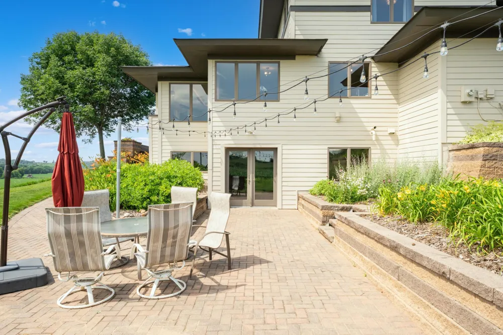 15157 County 11 Boulevard Pine Island, MN 55963
