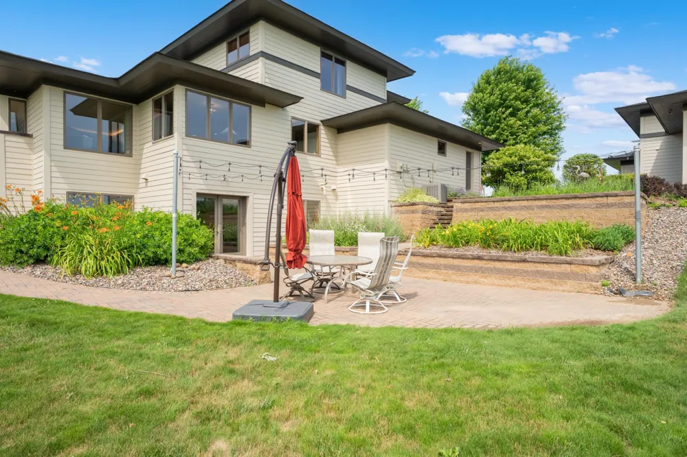 15157 County 11 Boulevard Pine Island, MN 55963