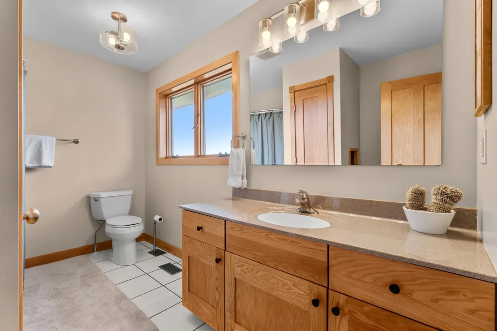15157 County 11 Boulevard Pine Island, MN 55963