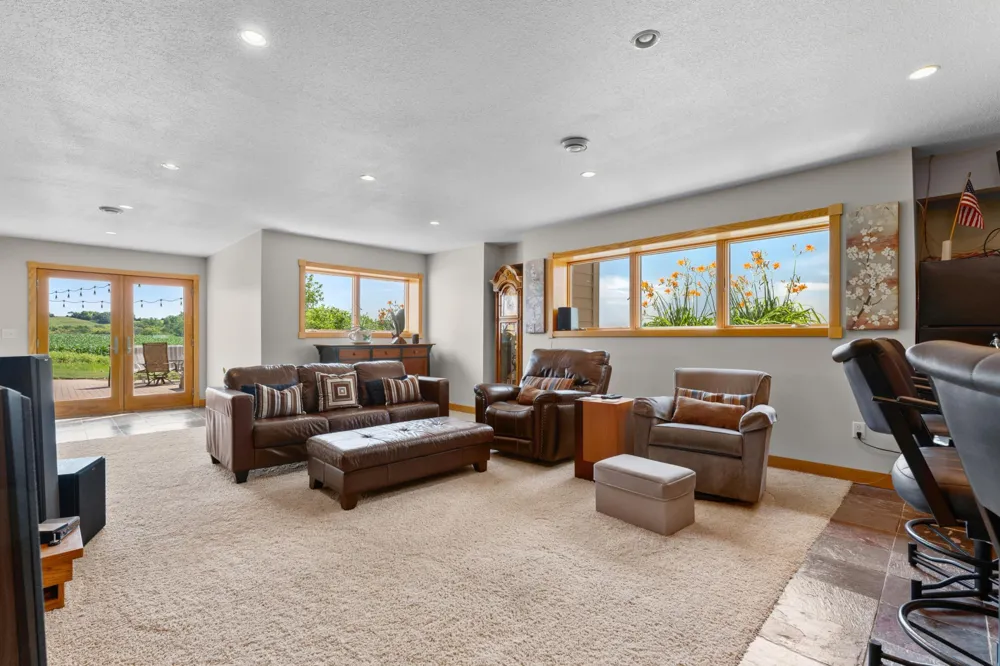 15157 County 11 Boulevard Pine Island, MN 55963