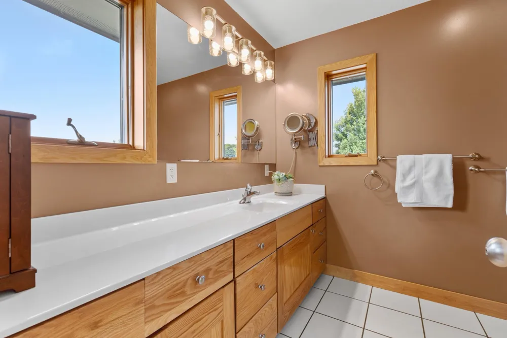 15157 County 11 Boulevard Pine Island, MN 55963