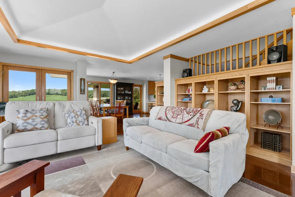 15157 County 11 Boulevard Pine Island, MN 55963