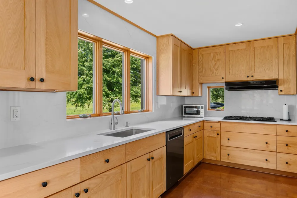 15157 County 11 Boulevard Pine Island, MN 55963