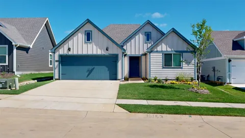 13153 Enclave Parkway