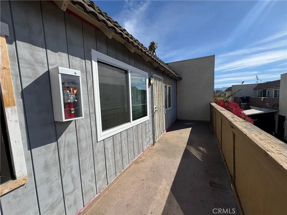 3751 Harvill Riverside, CA 92503