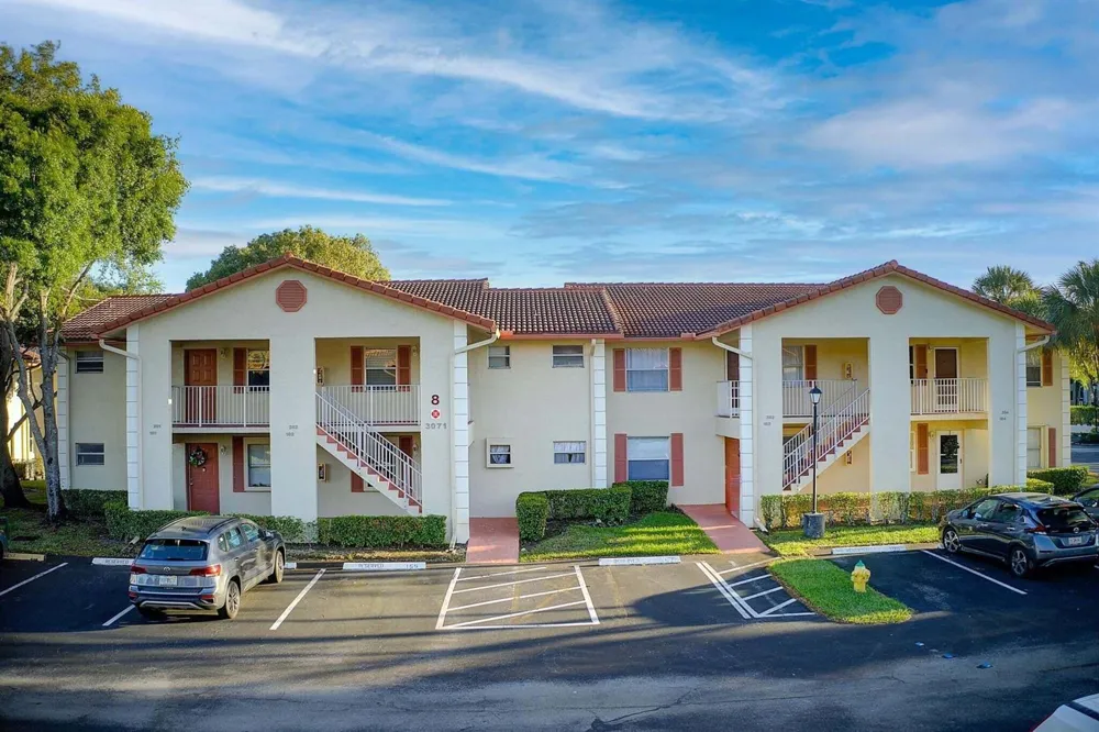3071 Holiday Springs Boulevard #101-8 Margate, FL 33063