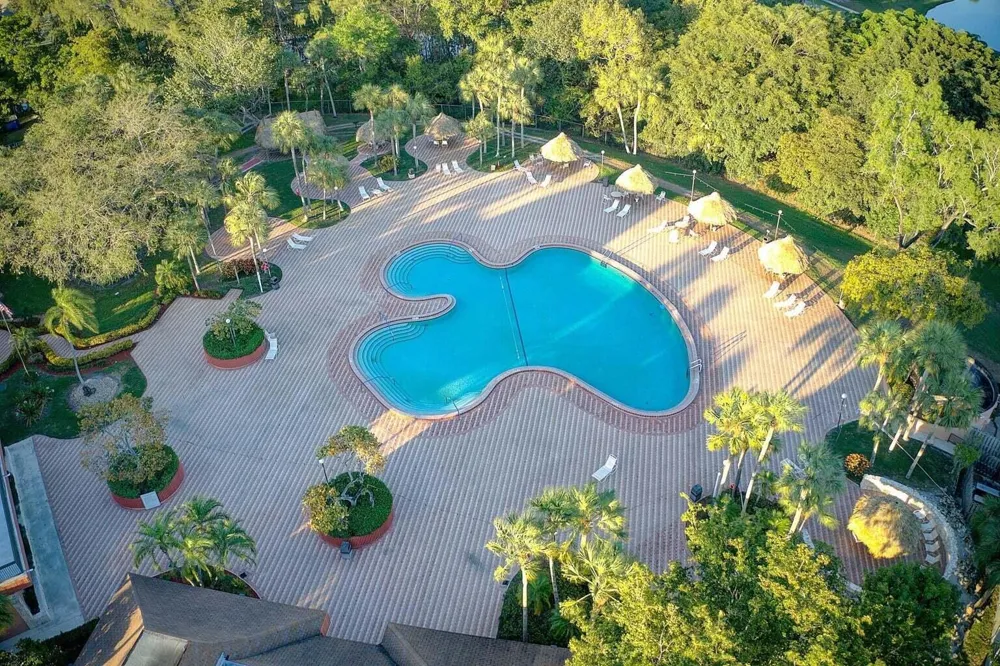 3071 Holiday Springs Boulevard #101-8 Margate, FL 33063