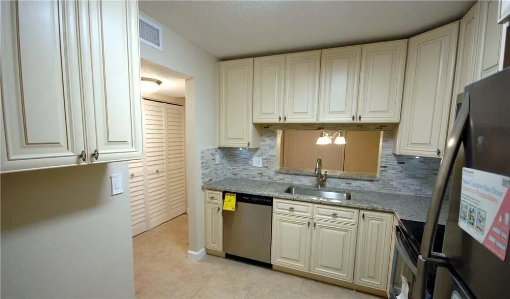 3071 Holiday Springs Boulevard #101-8 Margate, FL 33063