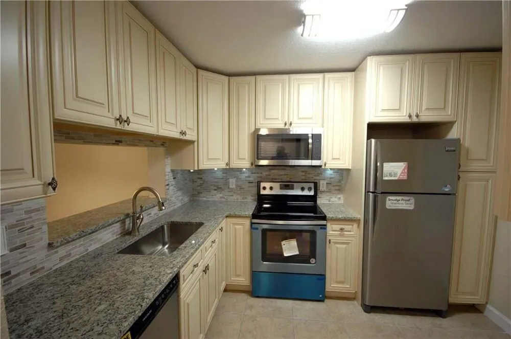 3071 Holiday Springs Boulevard #101-8 Margate, FL 33063