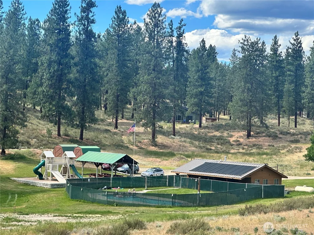 67 Larkspur Drive Winthrop, WA 98862