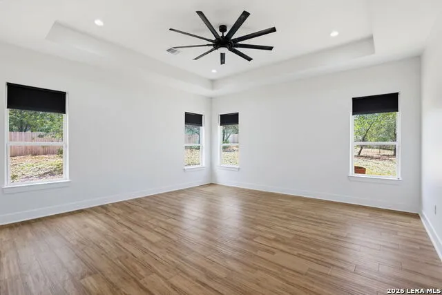 160 Log Cabin Way Poteet, TX 78065