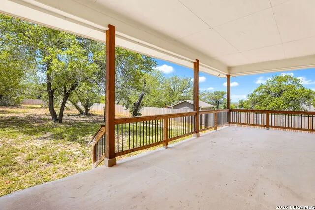 160 Log Cabin Way Poteet, TX 78065