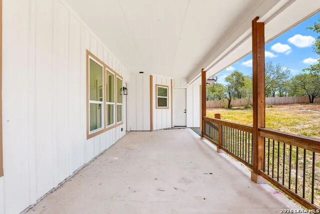 160 Log Cabin Way Poteet, TX 78065
