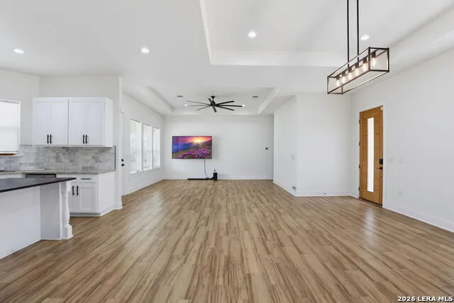 160 Log Cabin Way Poteet, TX 78065