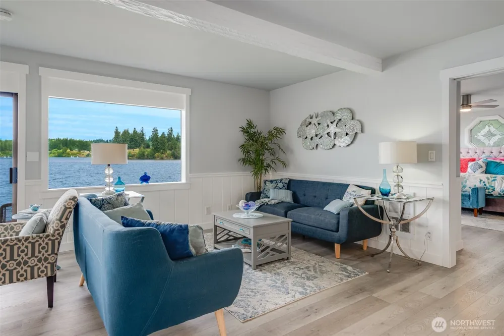 5341 S Bercot Road Freeland, WA 98249